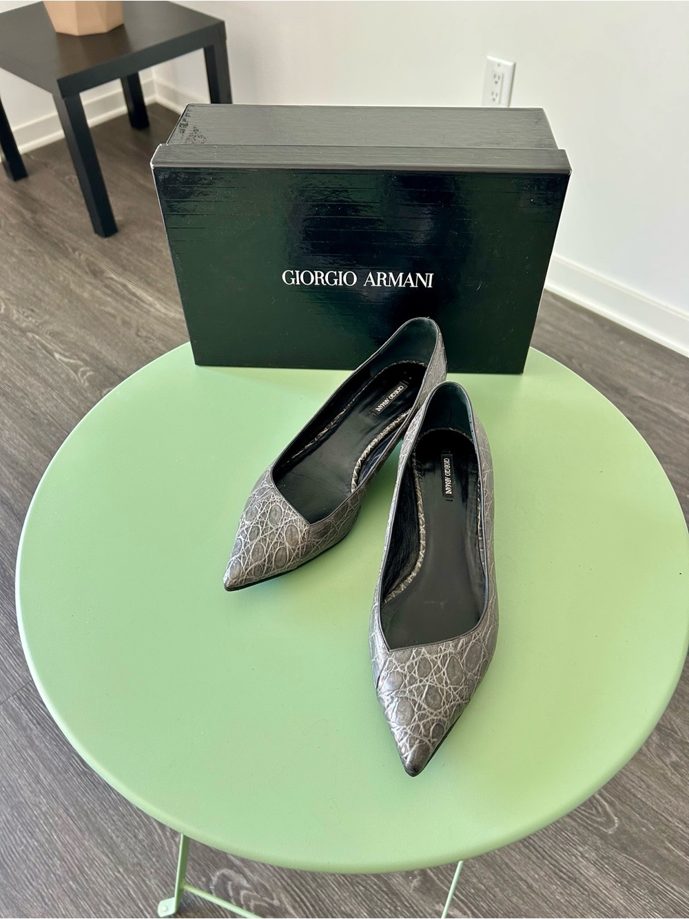 Giorgio Armani. New sole and heel protectors. Size 6. Made in Italy.